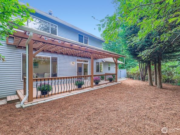 17210 5th Place W, Bothell WA 98012