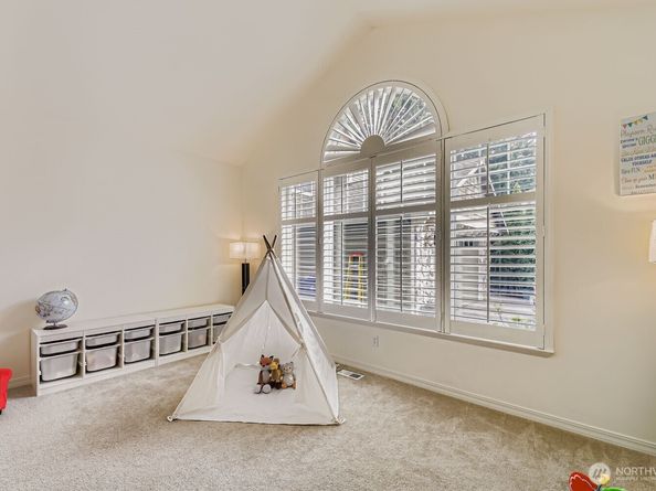 17210 5th Place W, Bothell WA 98012