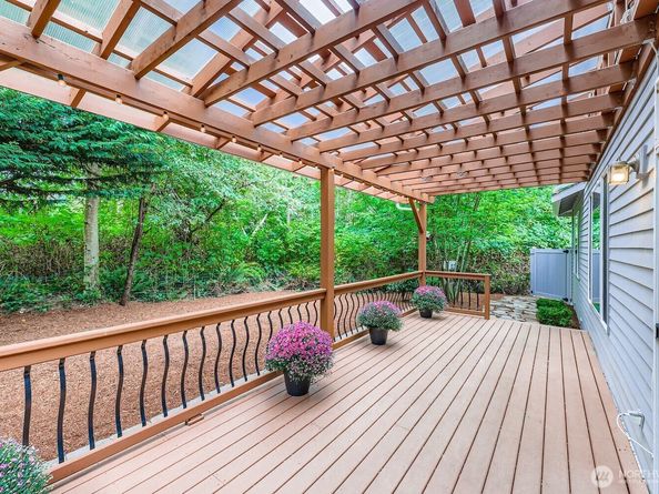17210 5th Place W, Bothell WA 98012