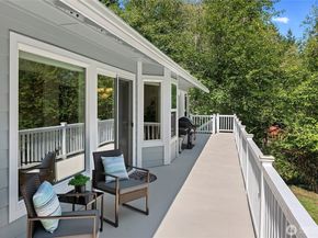 8324 Springridge Road NE, Bainbridge Island WA 98110