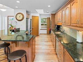 8324 Springridge Road NE, Bainbridge Island WA 98110