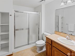 8324 Springridge Road NE, Bainbridge Island WA 98110