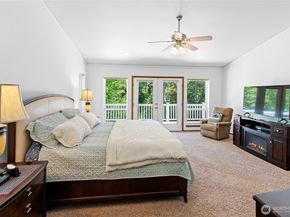 8324 Springridge Road NE, Bainbridge Island WA 98110