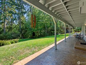 8324 Springridge Road NE, Bainbridge Island WA 98110