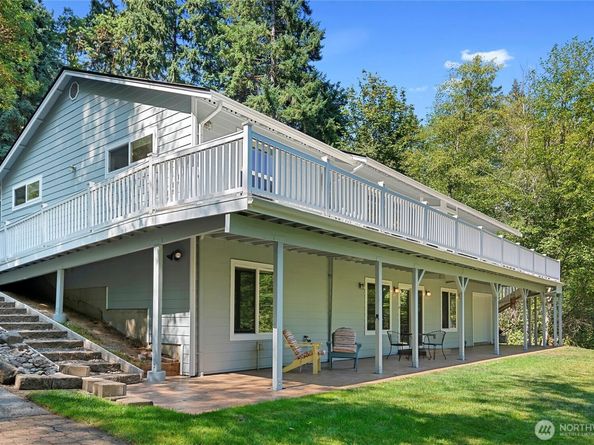 8324 Springridge Road NE, Bainbridge Island WA 98110