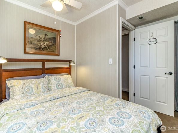 33305 41st Avenue SW, Federal Way WA 98023