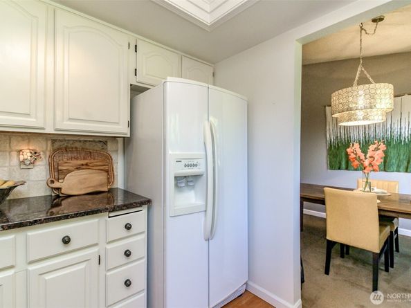 33305 41st Avenue SW, Federal Way WA 98023