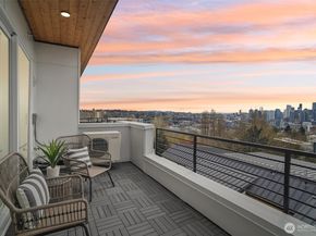 511 Howe Street B, Seattle WA 98109