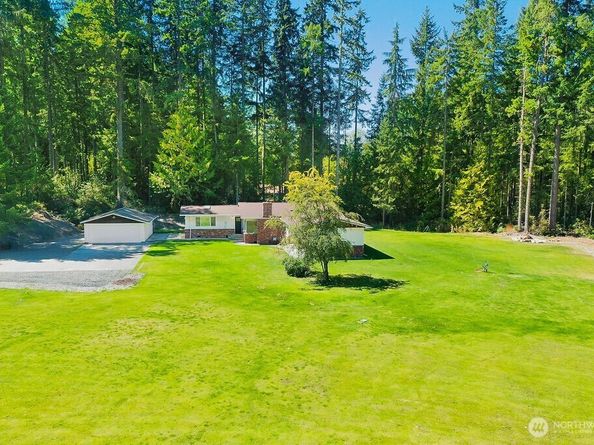 1380 NW Pioneer Hill Road, Poulsbo WA 98370