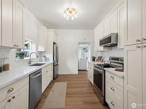 5136 S Frontenac Street, Seattle WA 98118