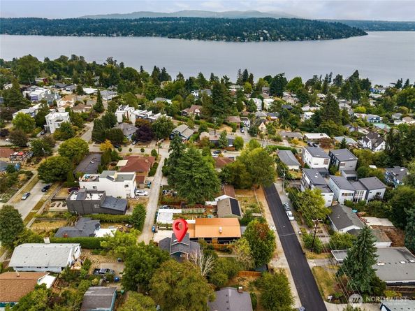 5136 S Frontenac Street, Seattle WA 98118