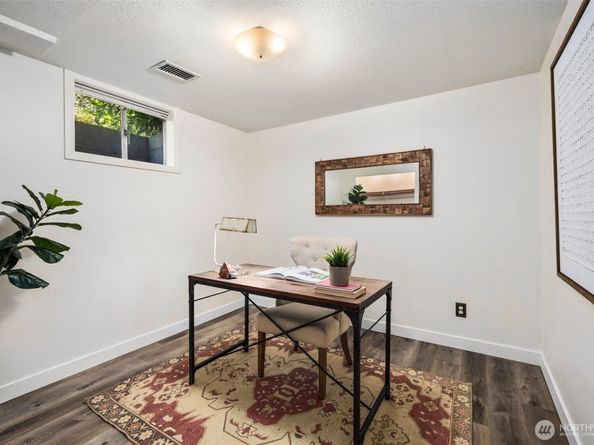 22604 78th Avenue W, Edmonds WA 98026