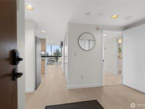 1101 Seneca Street 1702, Seattle WA 98101