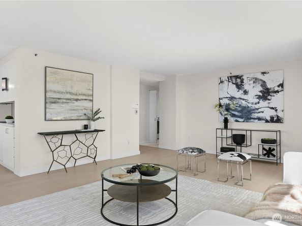 1101 Seneca Street 1702, Seattle WA 98101