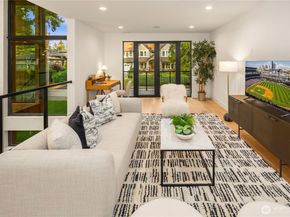 2435 109th Avenue SE, Bellevue WA 98004