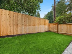 8710 30th Avenue NE, Seattle WA 98115