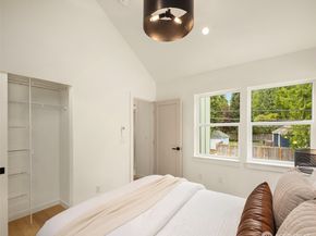 8710 30th Avenue NE, Seattle WA 98115