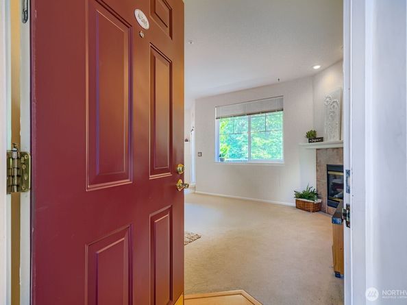 13000 Admiralty Way A205, Everett WA 98204
