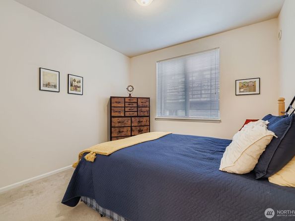 13000 Admiralty Way A205, Everett WA 98204