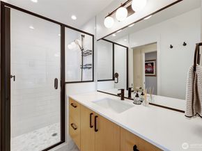 10354 Wallingford Avenue N, Seattle WA 98133