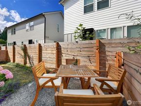10354 Wallingford Avenue N, Seattle WA 98133