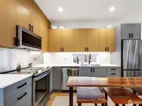 10354 Wallingford Avenue N, Seattle WA 98133
