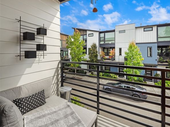 9632 NE 183rd Street B, Bothell WA 98011
