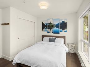 9632 NE 183rd Street B, Bothell WA 98011