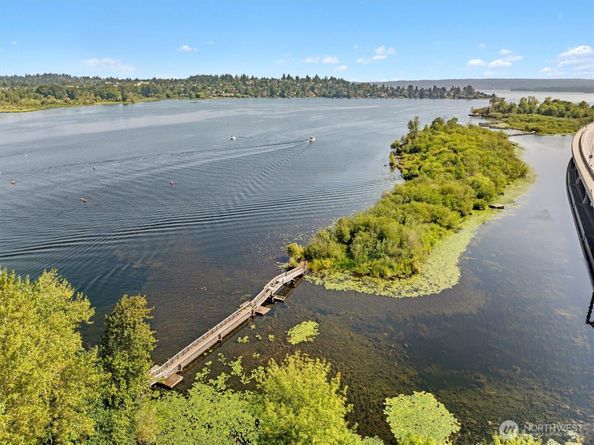 2408 E Roanoke Street, Seattle WA 98112