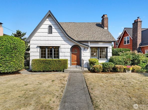 2408 E Roanoke Street, Seattle WA 98112