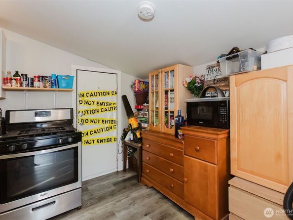 2824 Robin Avenue, Bremerton WA 98310