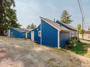 2824 Robin Avenue, Bremerton WA 98310