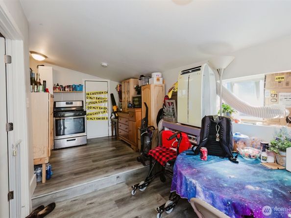 2824 Robin Avenue, Bremerton WA 98310