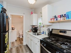 2824 Robin Avenue, Bremerton WA 98310
