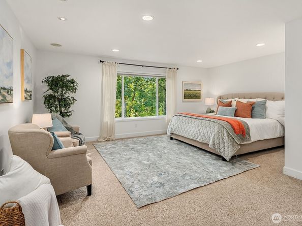 1111 272 Place SE, Sammamish WA 98075