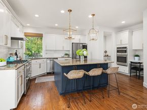 1111 272 Place SE, Sammamish WA 98075