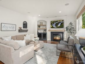 1111 272 Place SE, Sammamish WA 98075