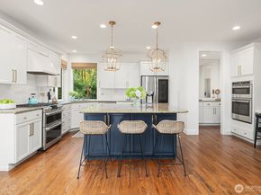 1111 272 Place SE, Sammamish WA 98075