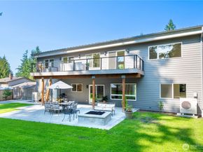 14203 SE 37th Street, Bellevue WA 98006