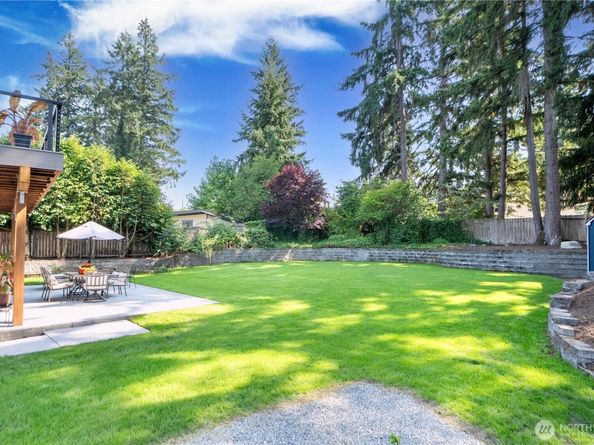 14203 SE 37th Street, Bellevue WA 98006