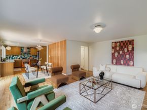 18319 83rd Place NE, Kenmore WA 98028