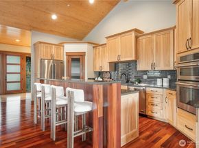 19642 8th Avenue S, Des Moines WA 98148