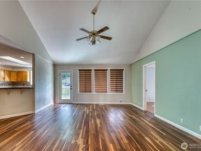 7876 Crystal Manor Lane NW, Silverdale WA 98383