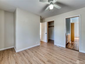 7876 Crystal Manor Lane NW, Silverdale WA 98383