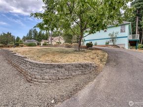 7876 Crystal Manor Lane NW, Silverdale WA 98383