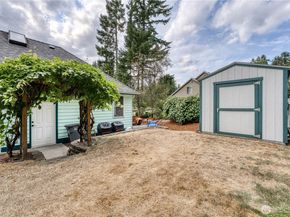 7876 Crystal Manor Lane NW, Silverdale WA 98383