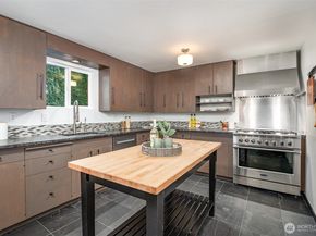 2329 NE 103rd Street, Seattle WA 98125