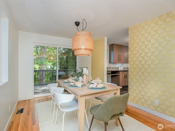 2329 NE 103rd Street, Seattle WA 98125