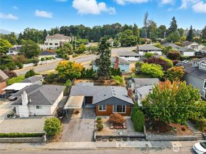 600 Grant Avenue S, Renton WA 98057