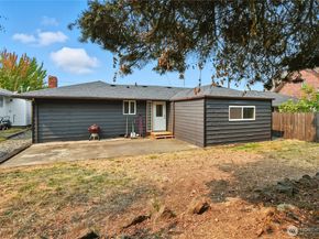 600 Grant Avenue S, Renton WA 98057